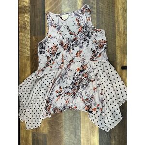 Vanessa Virginia Floral Polka Dot Sleeveless Top‎ Asymmetrical Hem Sz Small